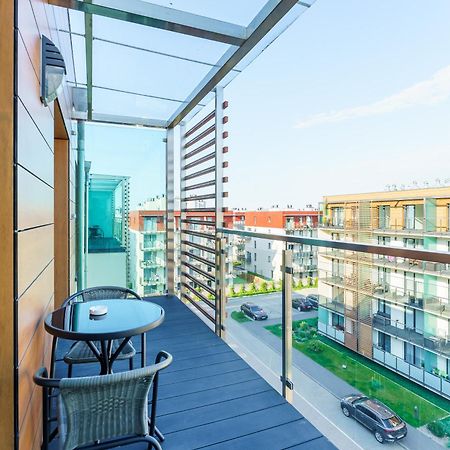Apartament Morski Navigator By Holidaysun Kolberg Exterior foto