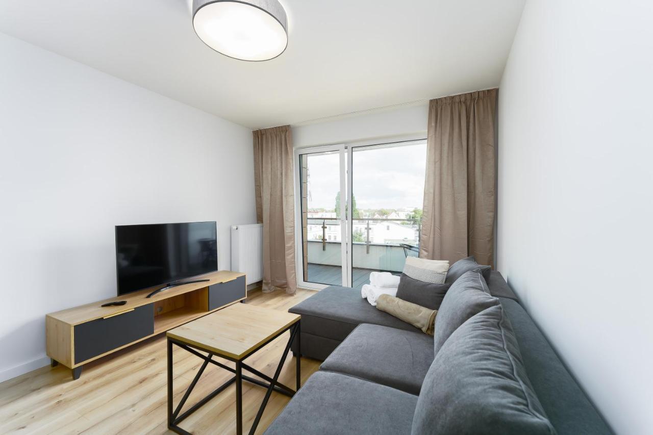 Apartament Morski Navigator By Holidaysun Kolberg Exterior foto