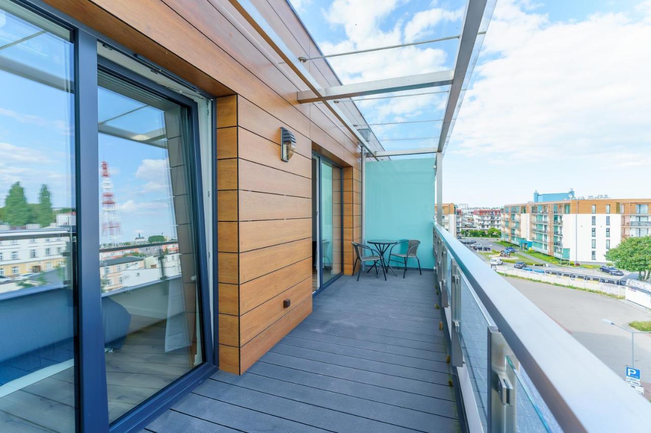 Apartament Morski Navigator By Holidaysun Kolberg Exterior foto