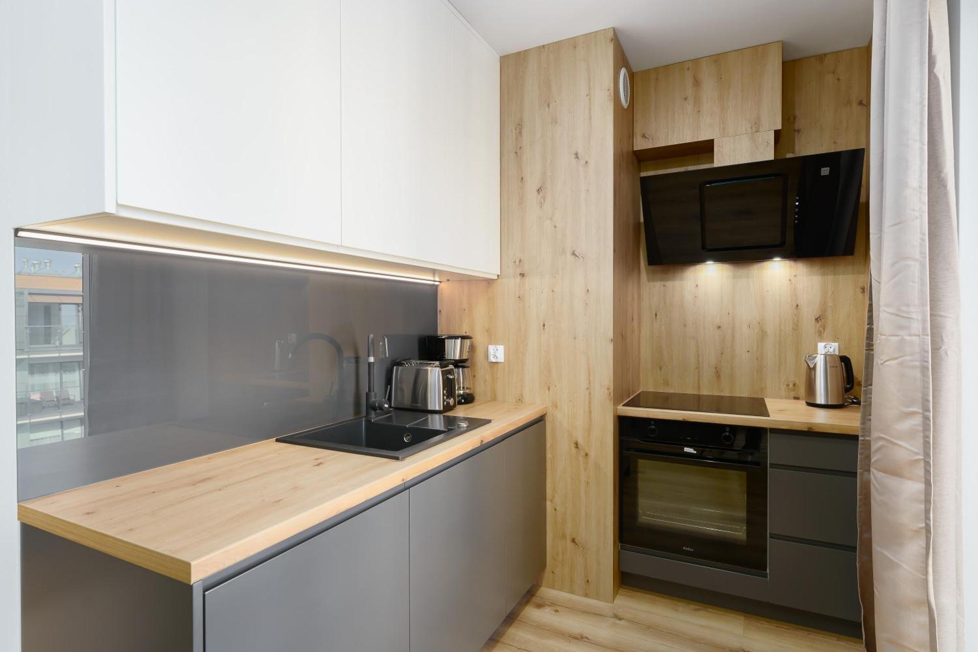 Apartament Morski Navigator By Holidaysun Kolberg Exterior foto
